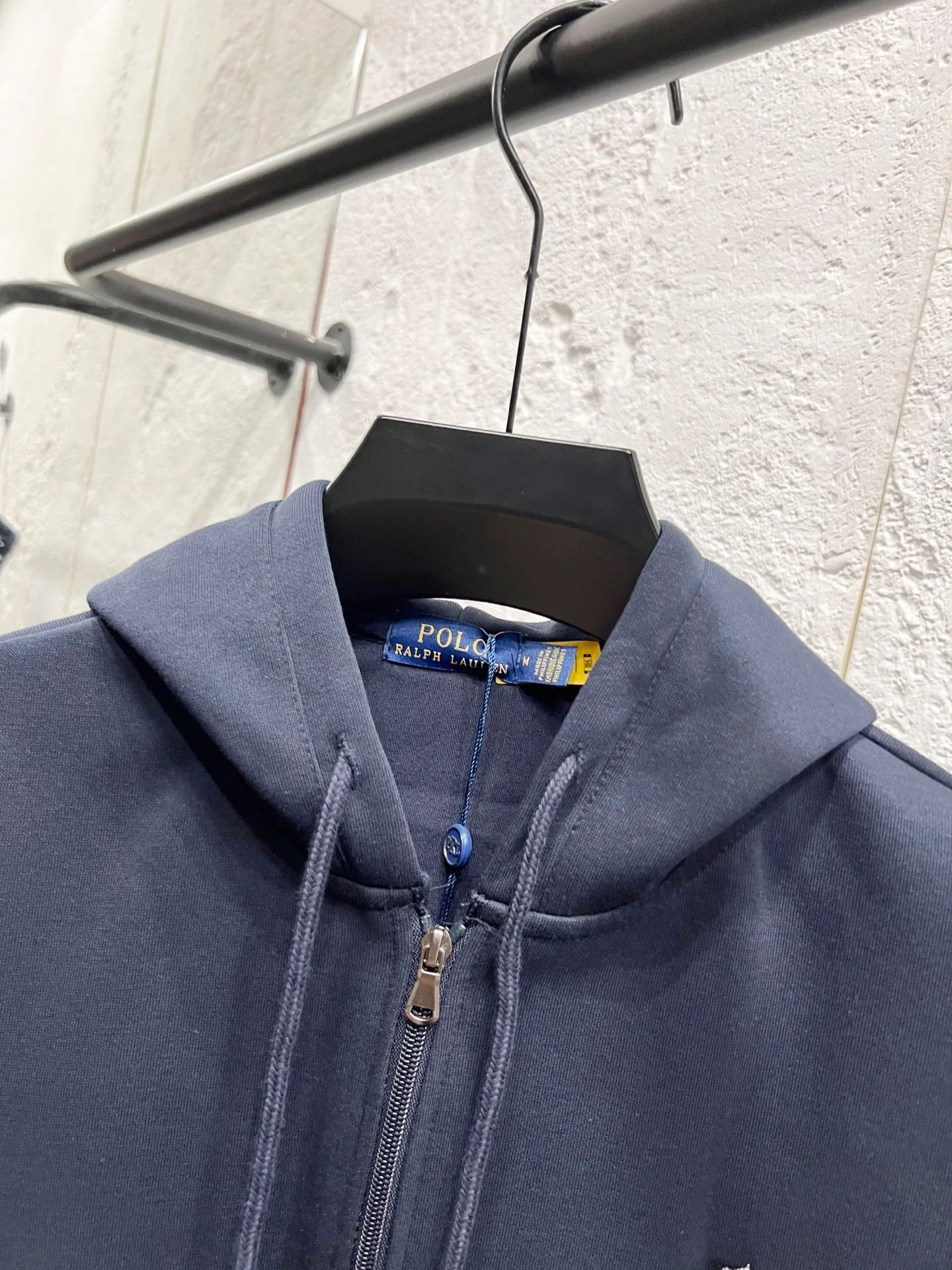 P230 Model number: T63 pure cotton zipper sweatshirt, milk white, black, navy blue, gray, four colors Size: M-90-110 catties L-110-130 catties XL-130-150 catties 2XL-150-170 catties Color: navy blue